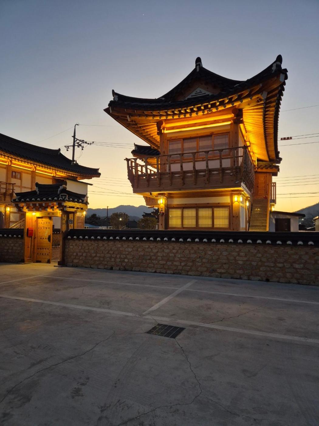 Hanok Stay Seowa Gyeongju Exteriör bild